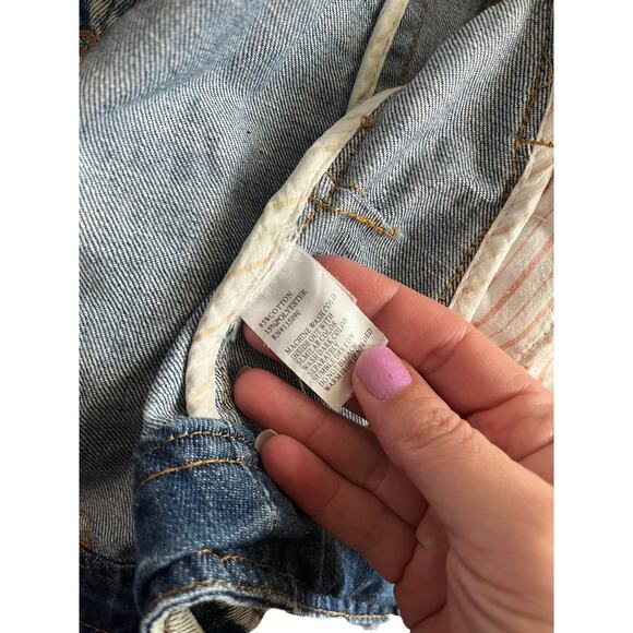 ...Lost light wash distressed denim jean jacket button up small - Picture 8 of 8